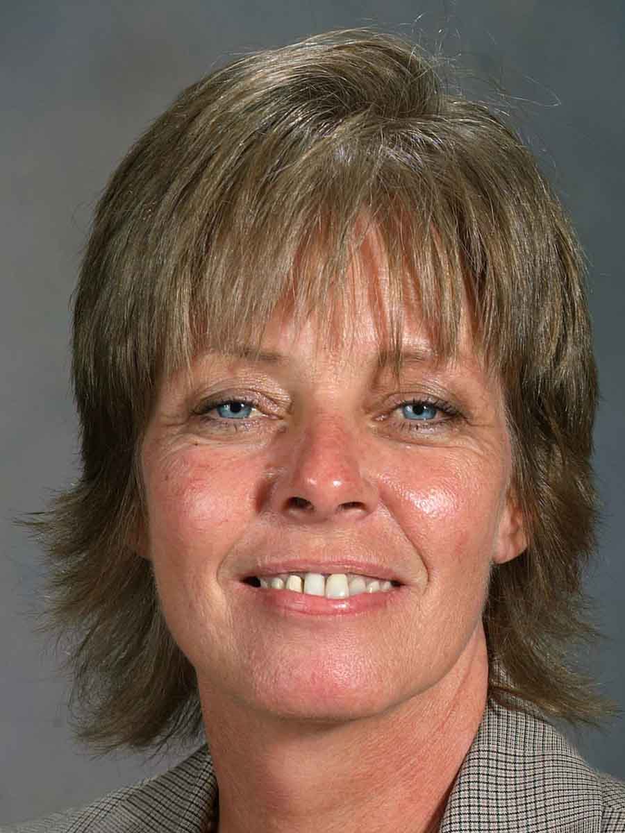 Lee, Donna R.