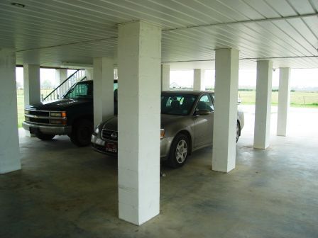 Lee House Parking
