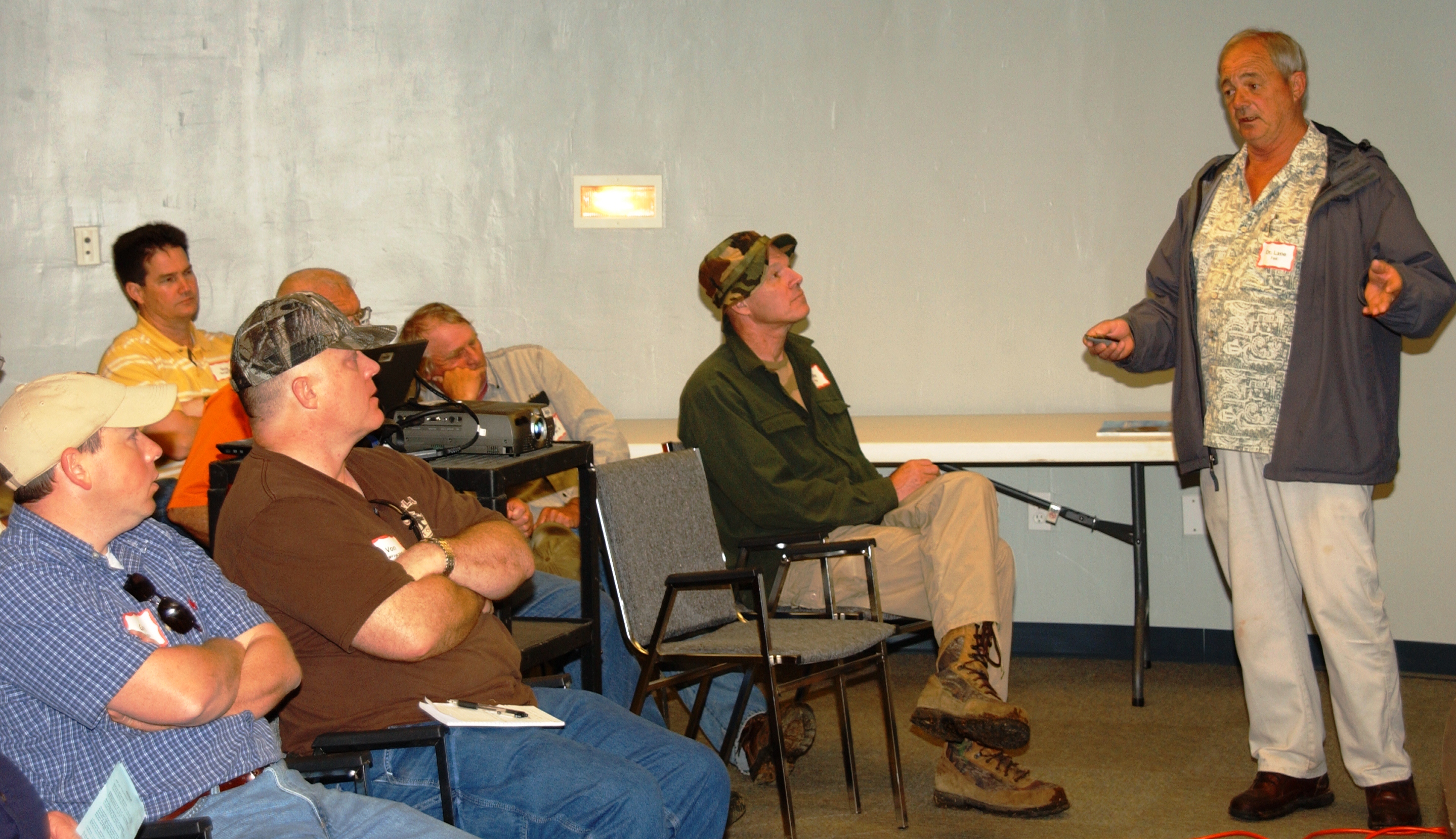 Wildlife field day features research on bluetongue disease in deer