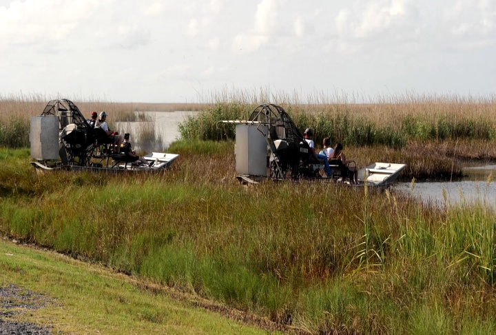 4-H students learn the importance of Louisiana's coastal environment