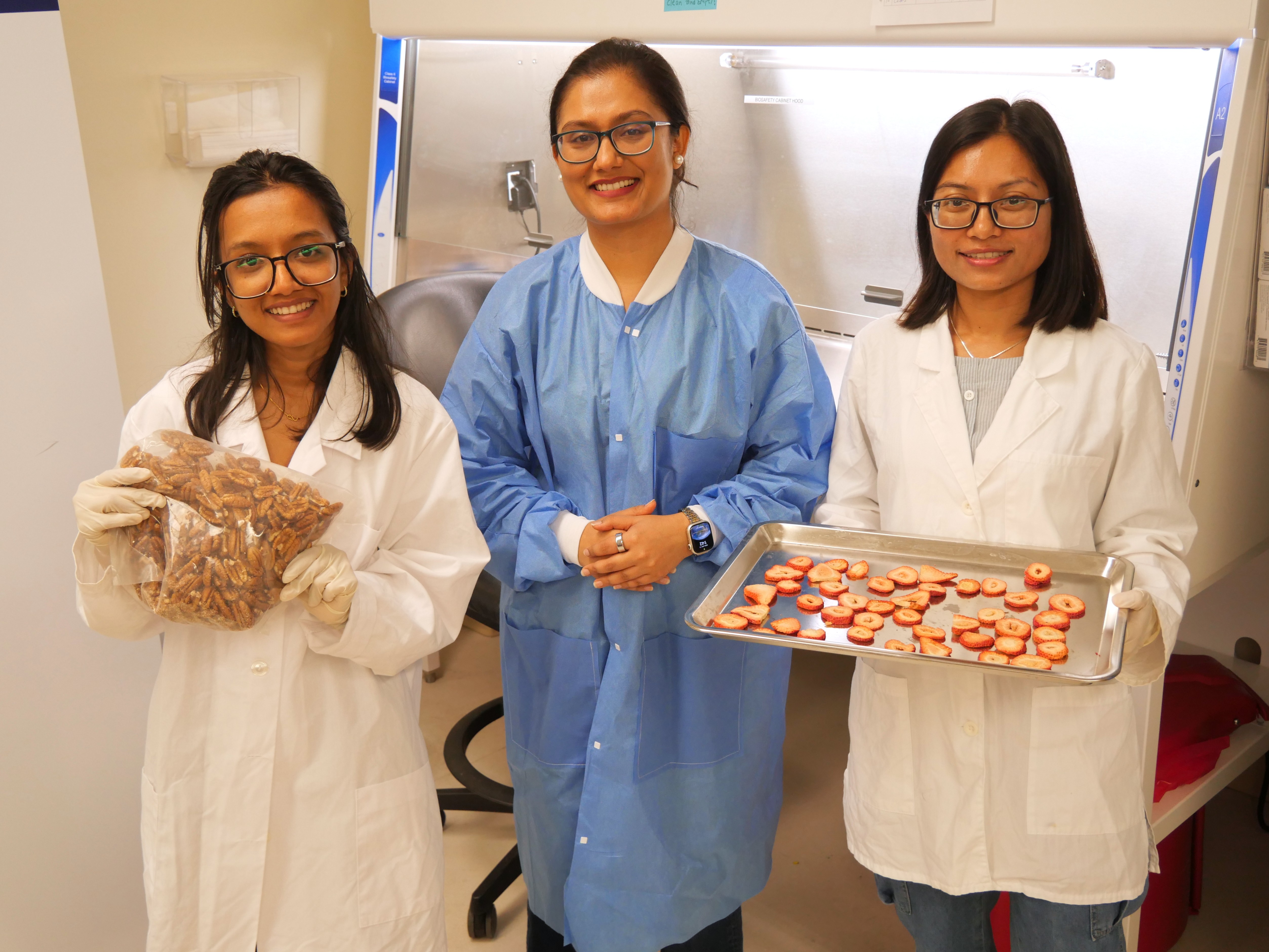 LSU AgCenter microbiology research focuses on food protection from field to shelf