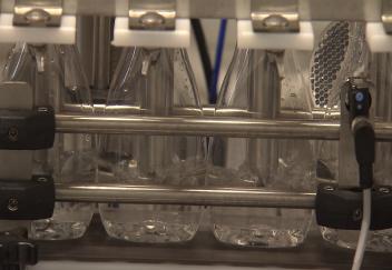 Bottling line now ready at LSU AgCenter food incubator