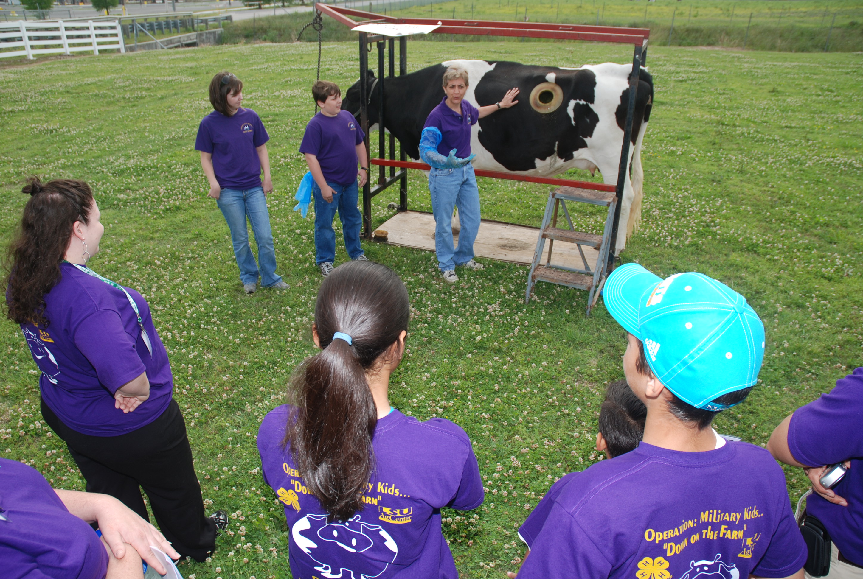 Military kids have fun down on the farm