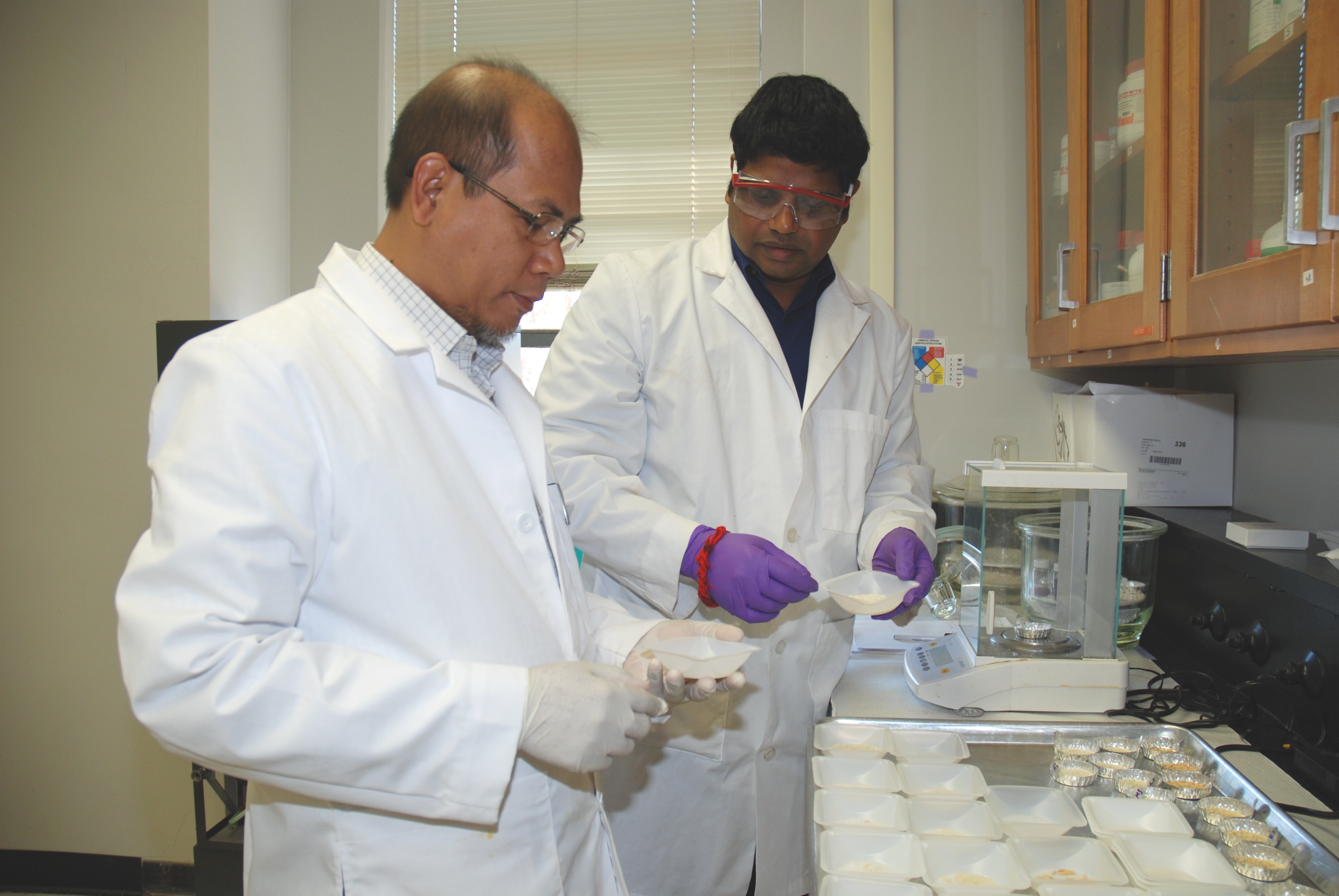 International scientists spend time in AgCenter labs