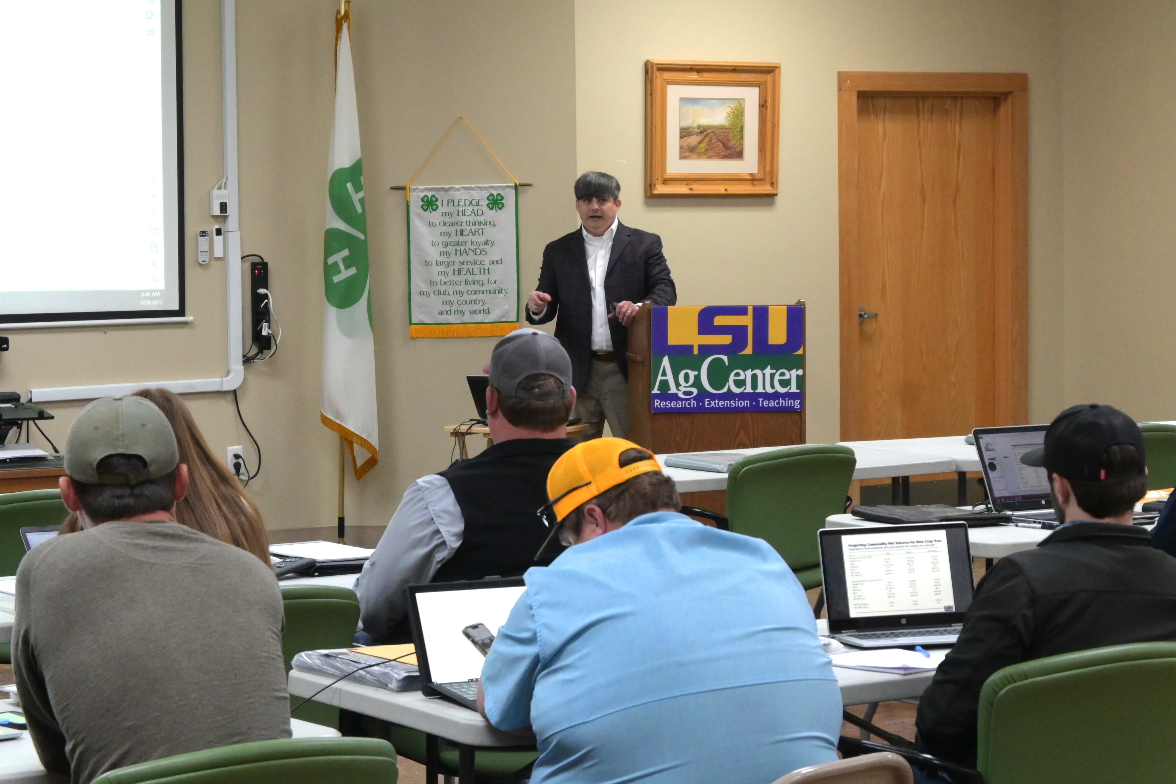 LSU AgCenter spotlights financial farm management at Farming for the Future workshop 