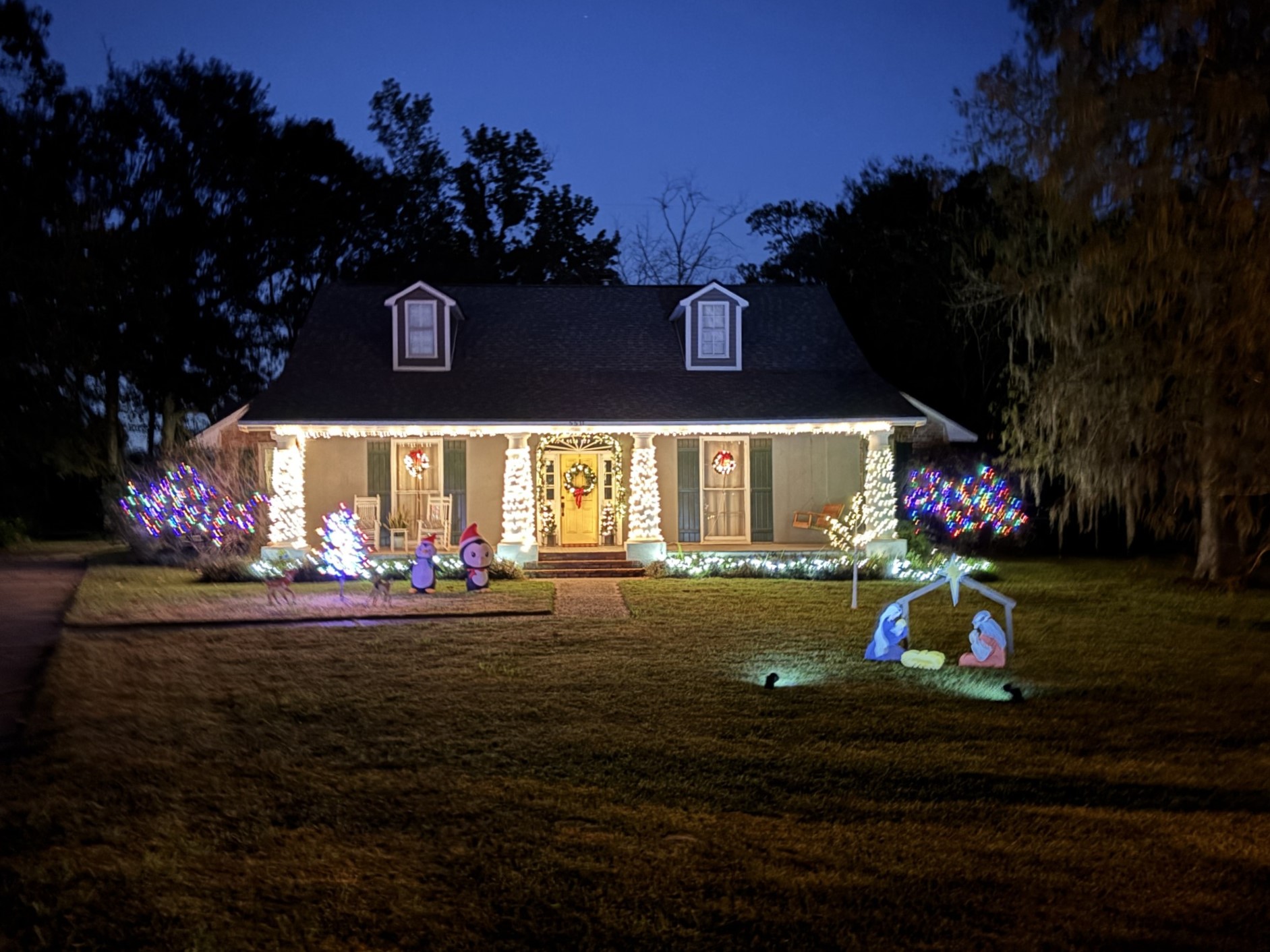 Stay safe when decorating for the holidays 