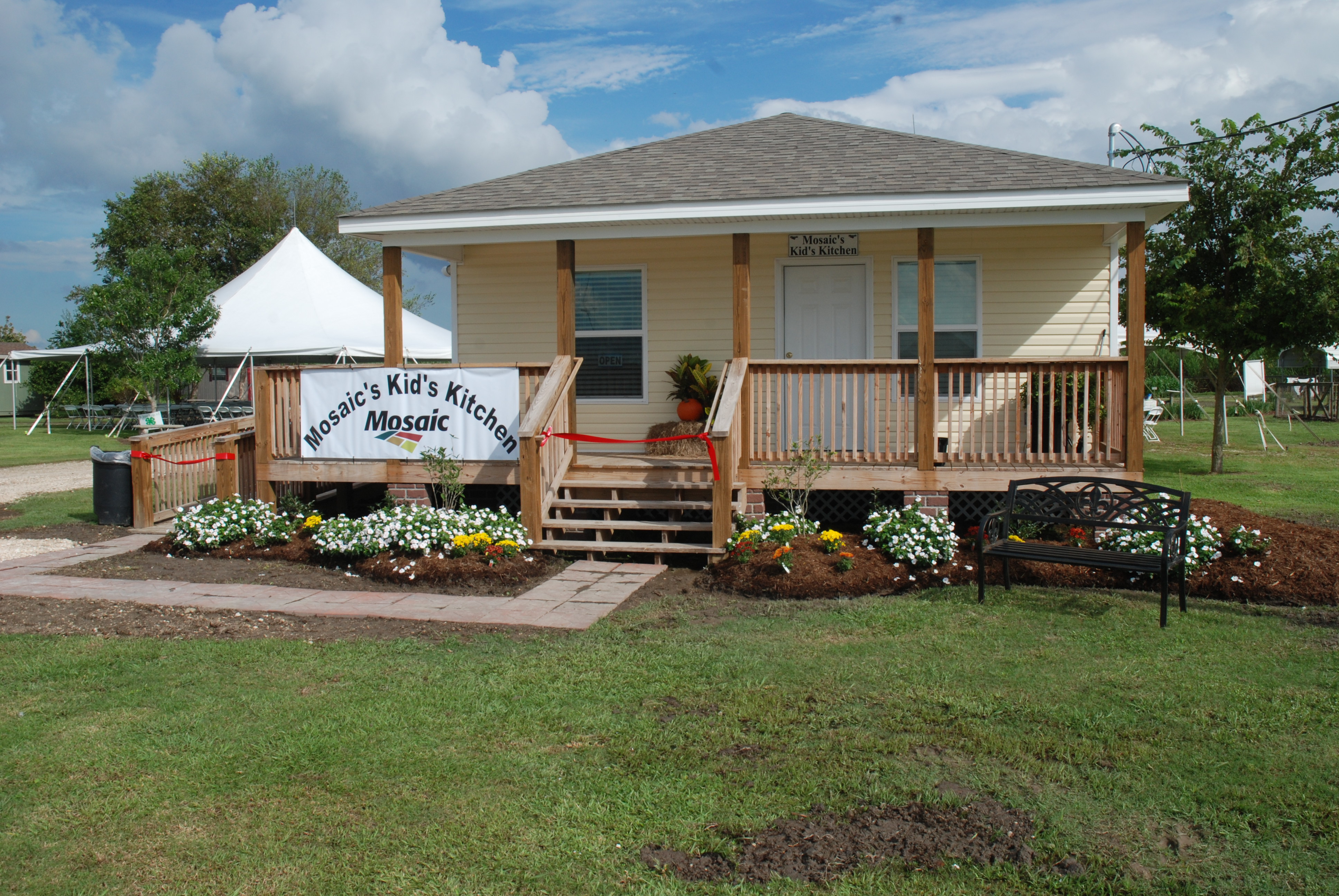Fast Food Farm ribbon cut in St. James Parish