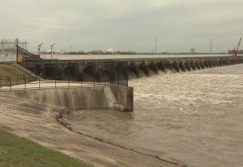 Mississippi River flooding leads to Bonnet Carré Spillway opening