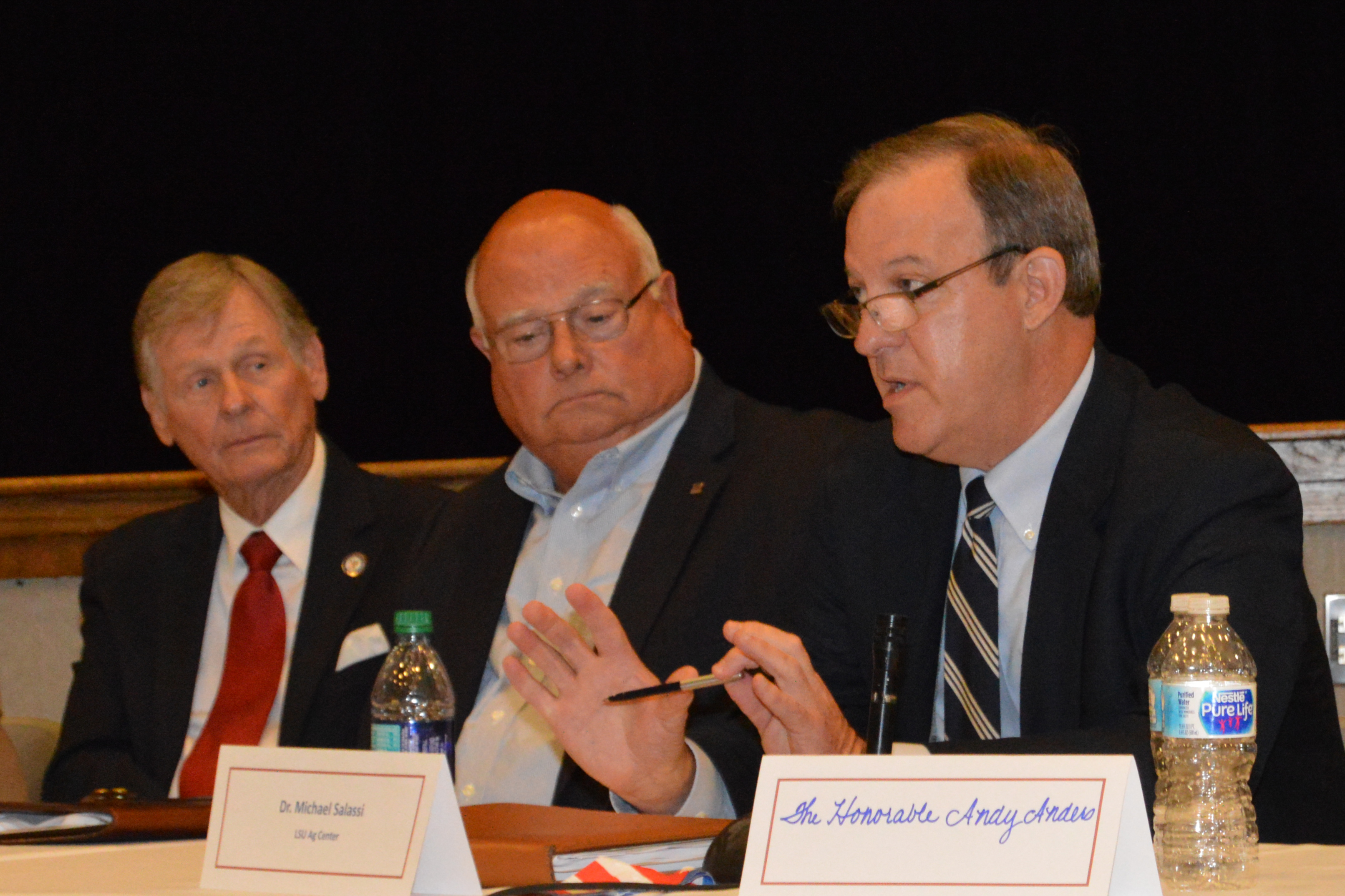 Listening session held on new farm bill