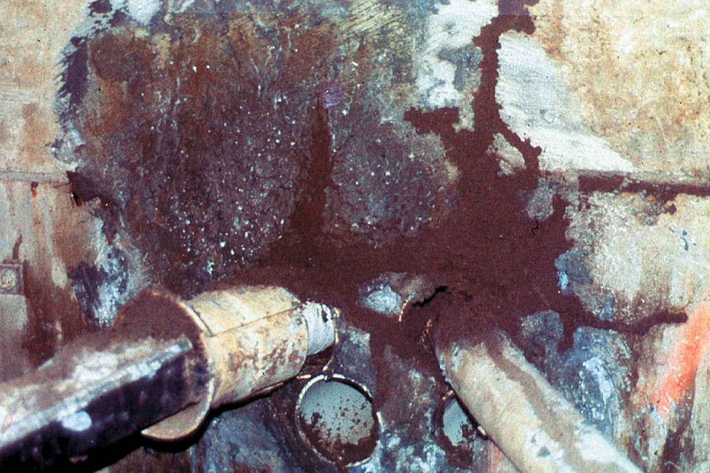 underground damage 