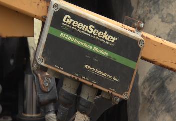 Model sugarcane farm features nutrient management research
