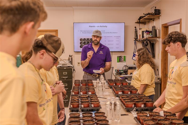 Program introduces high school youth to the science, business of rice production 