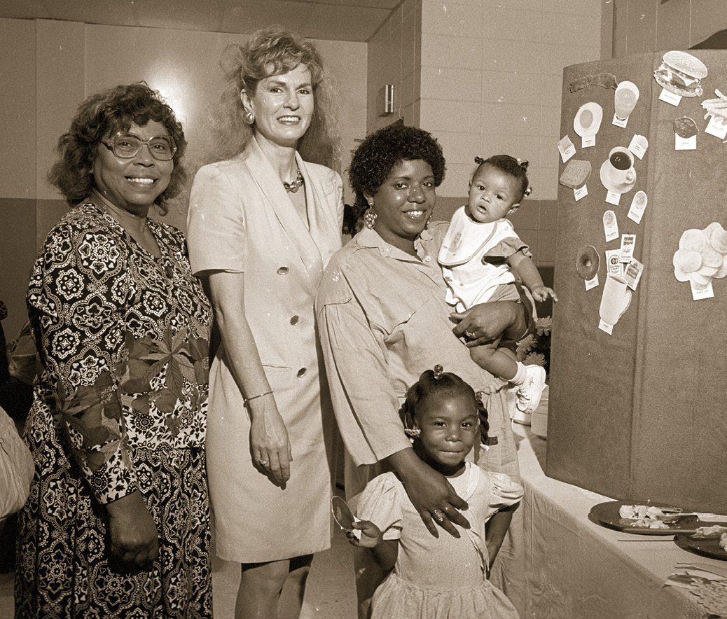 Extension helps teach nutrition to low-income people