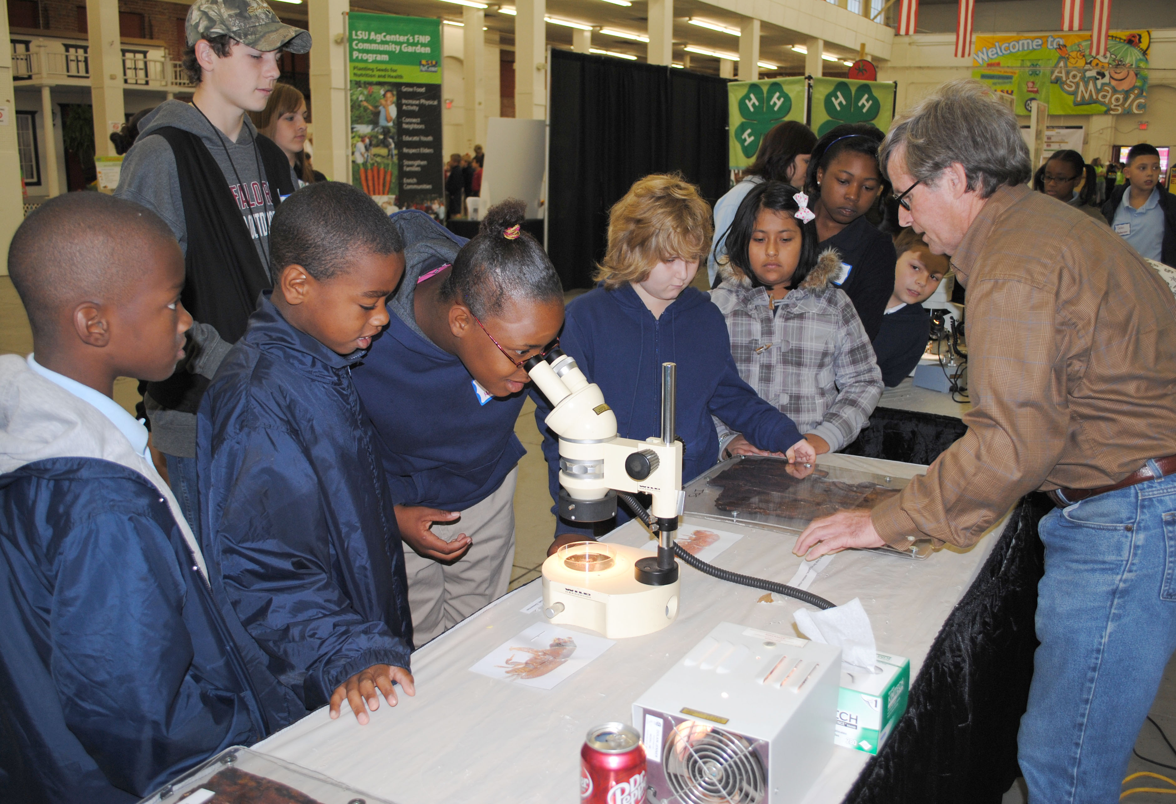 Students learn about AgMagic at Louisiana State Fair
