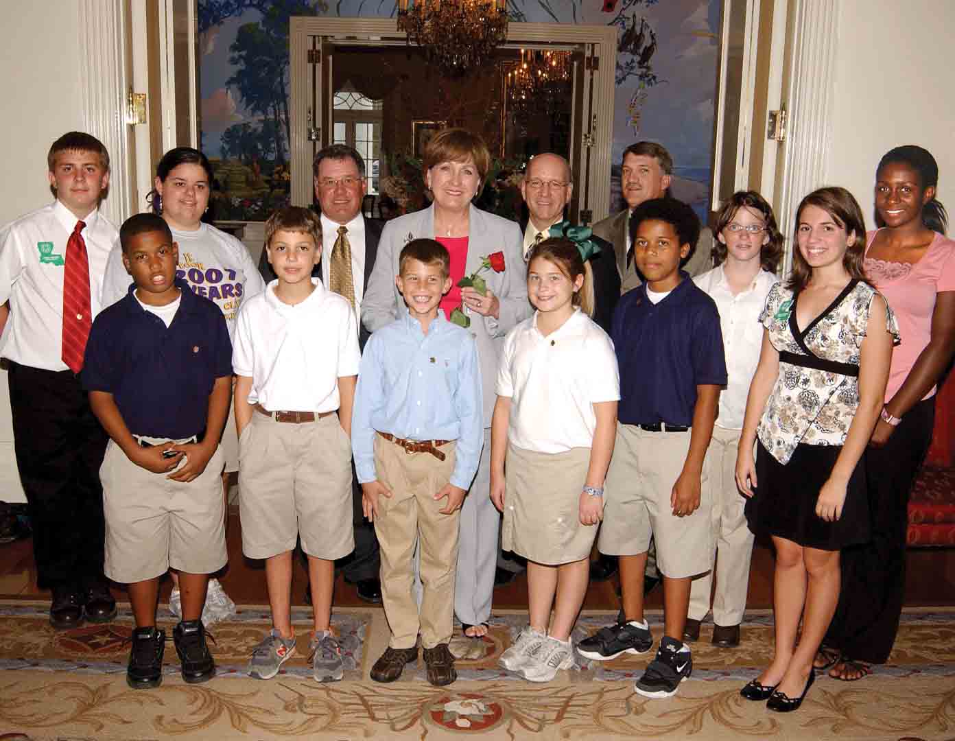 Governor Lauds 4-H’ers During National Week