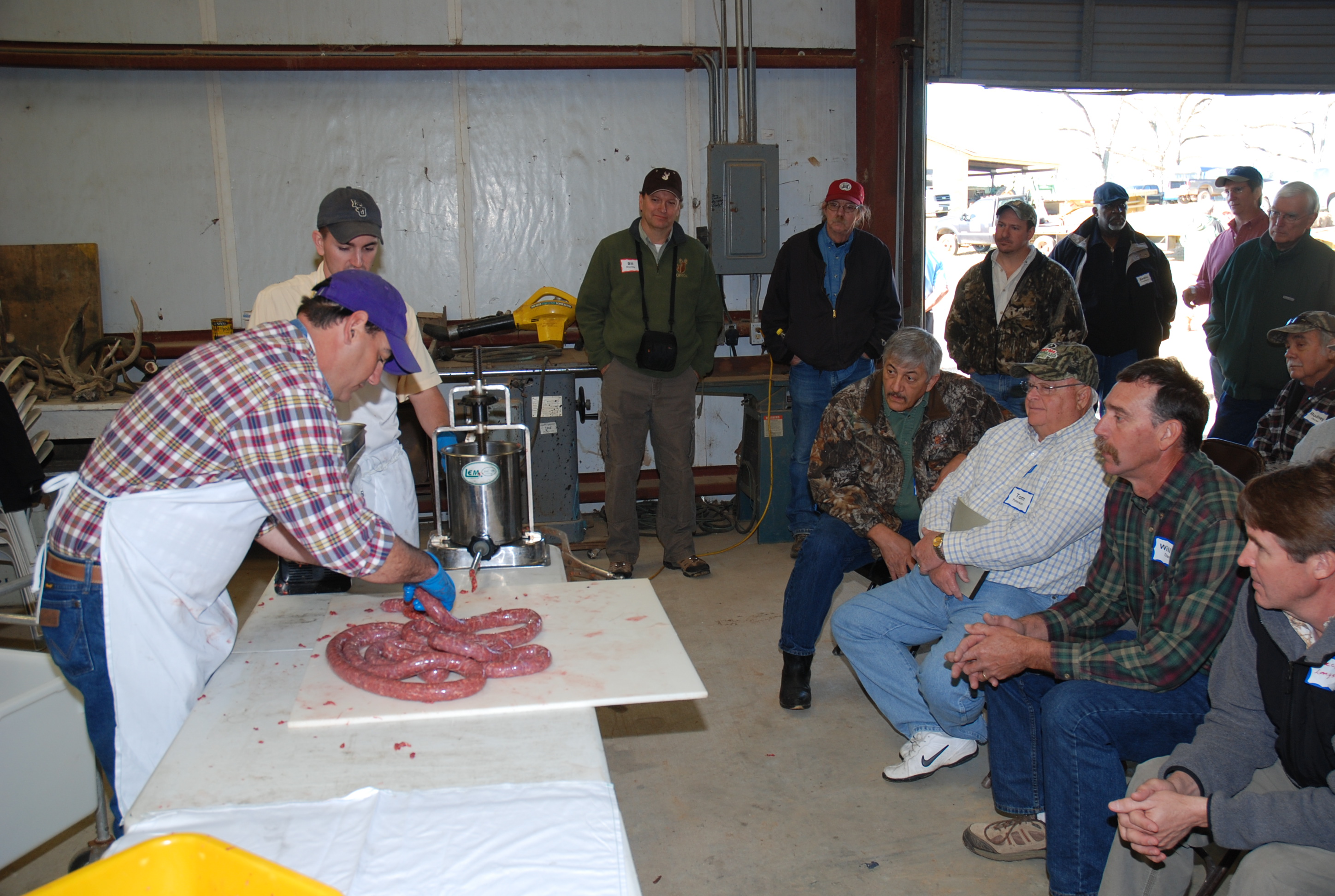 Feral hogs, deer disease topics of field day