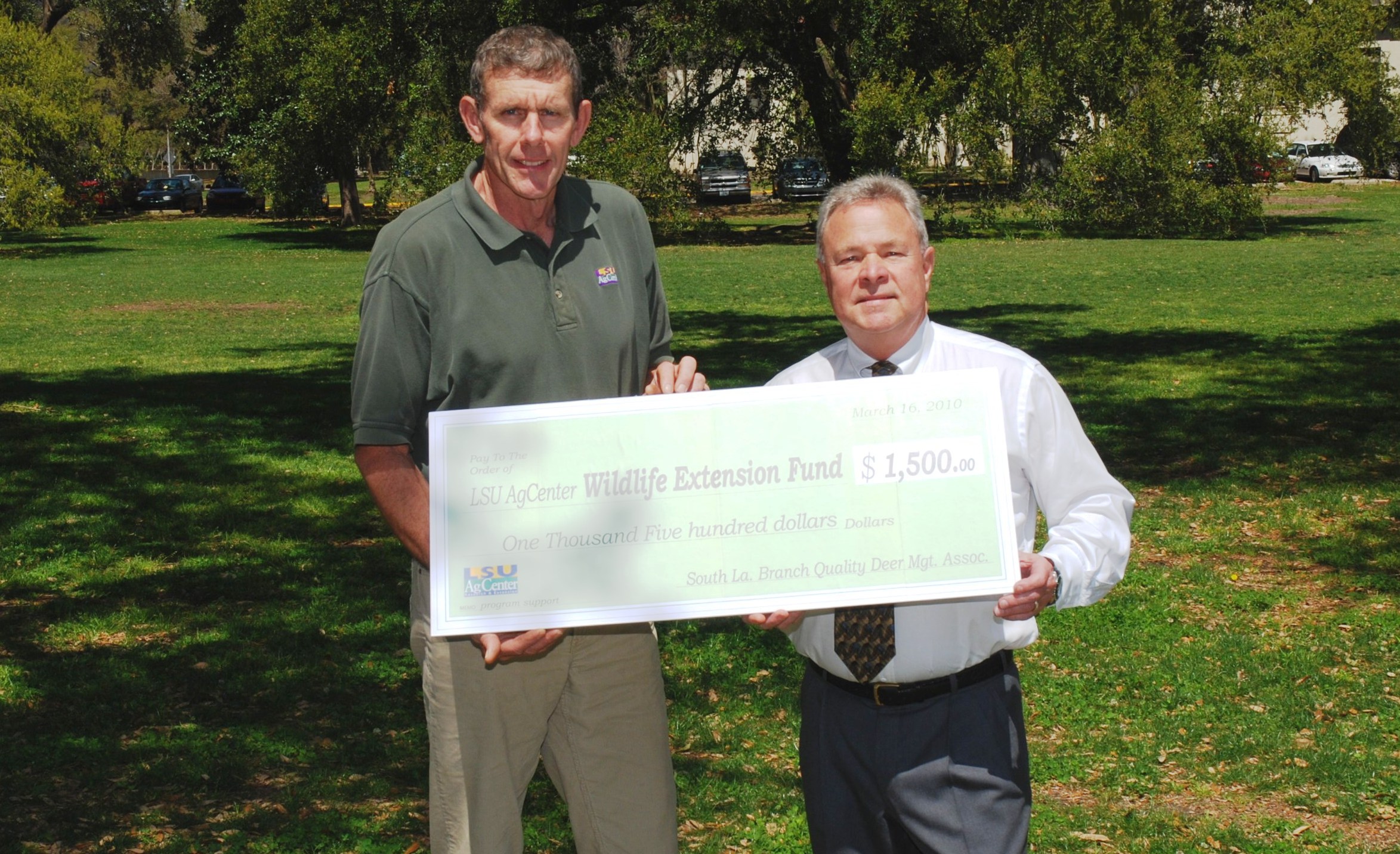 LSU AgCenter receives donation from deer management group