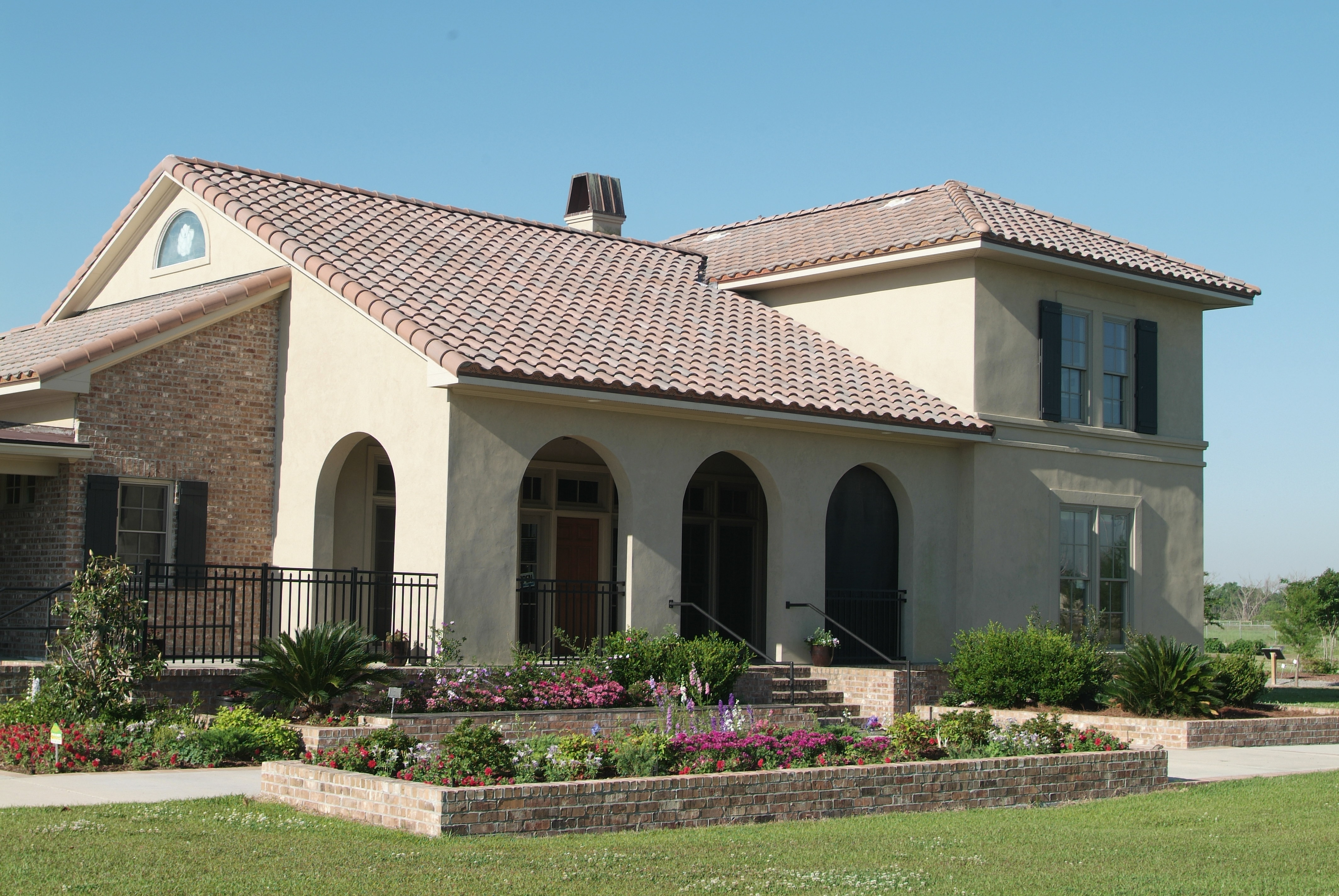LaHouse spring open house set for April 21