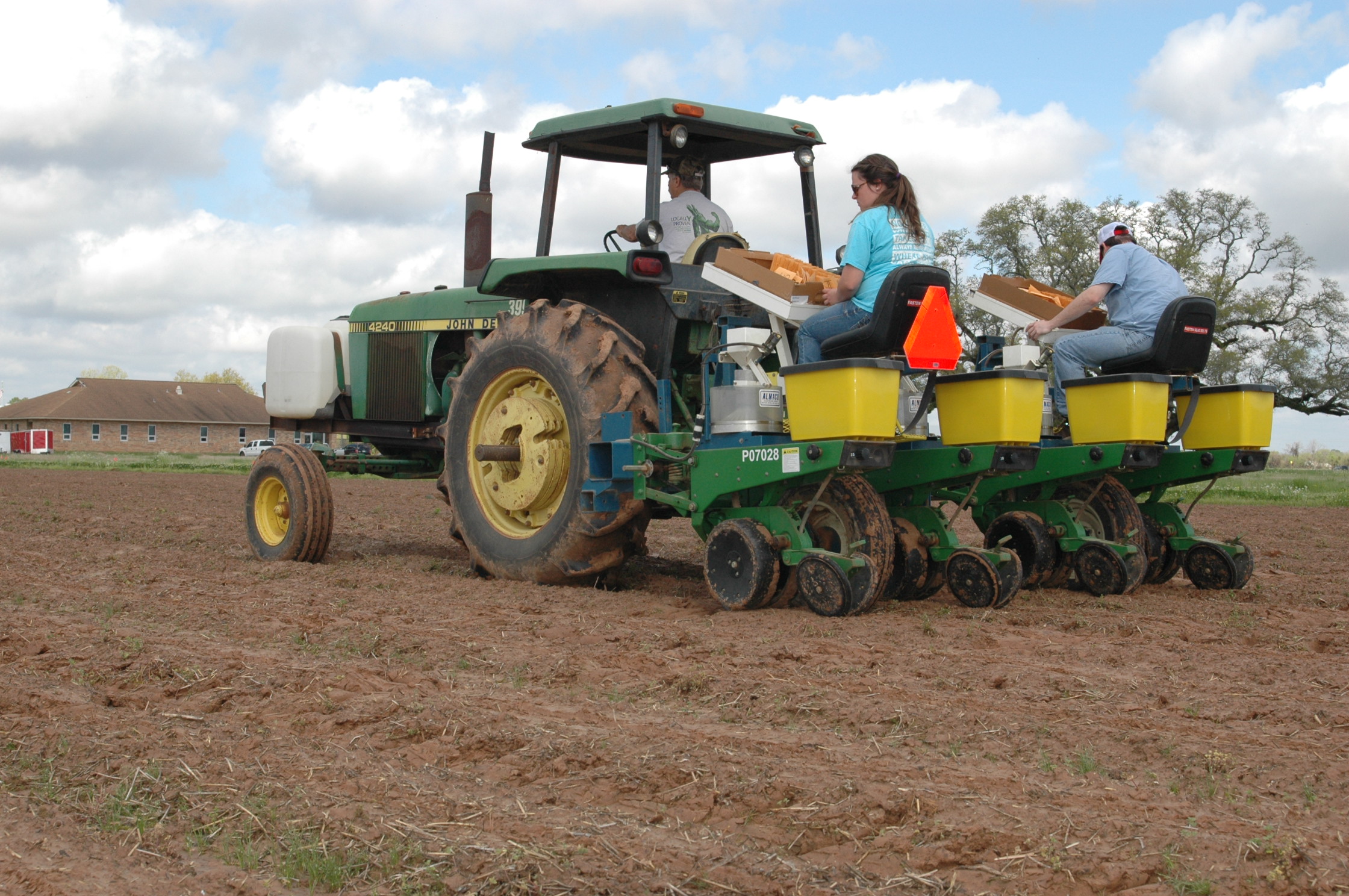 Louisiana ag economy grows to $12.7 billion in 2014