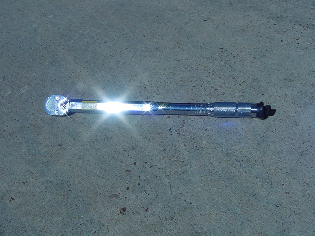 Clicker type torque wrench
