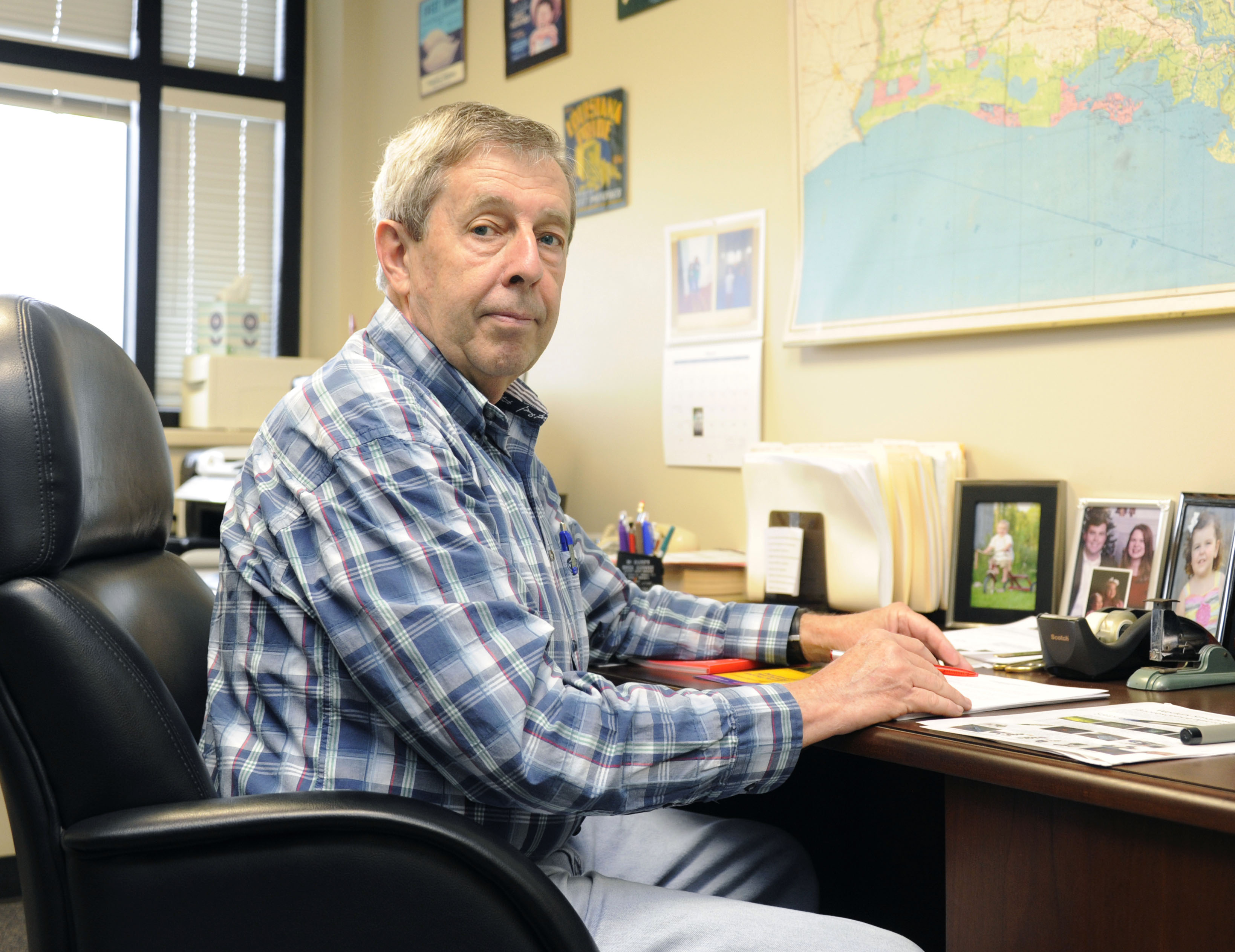 Clark elected fellow in American Phytopathological Society