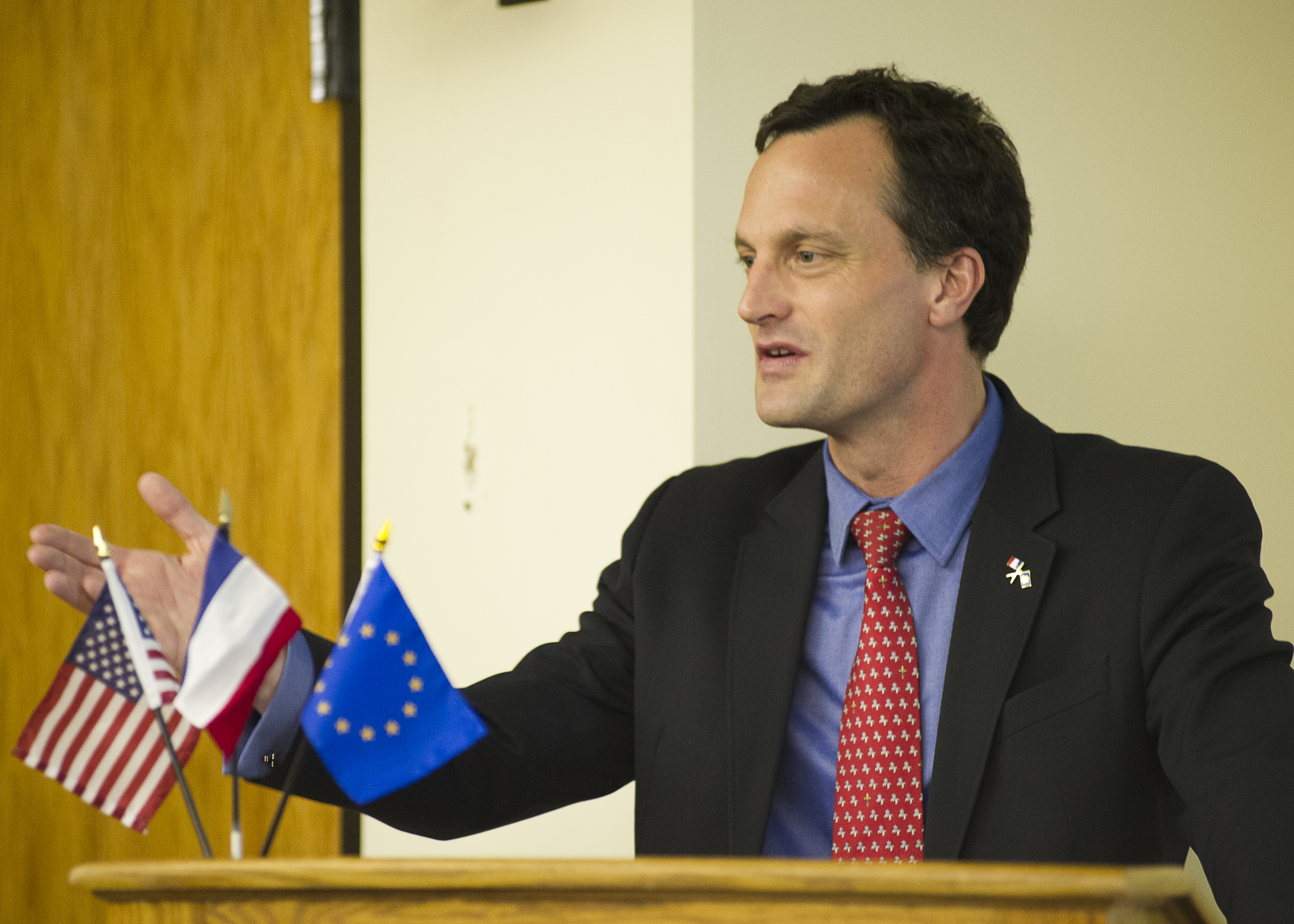 French consul general visits AgCenter, seeks greater cooperation with La. agriculture