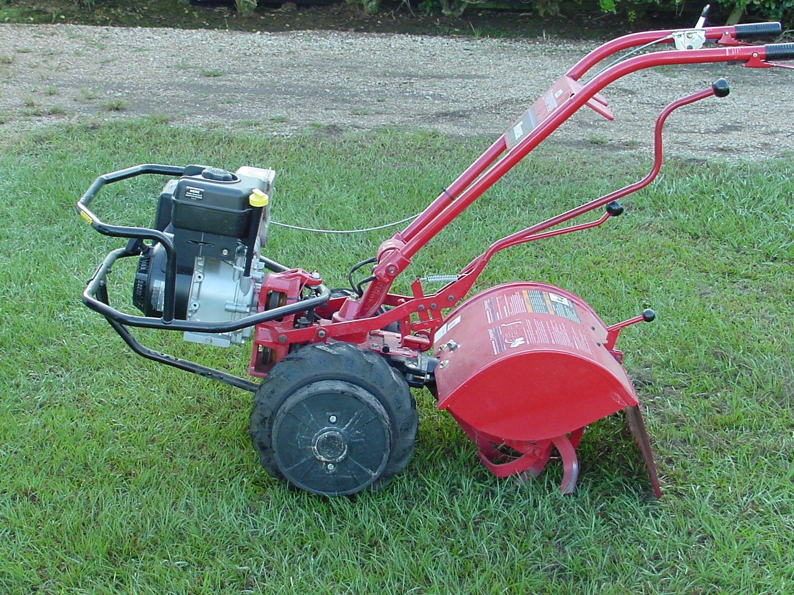 rear-tine rotary tiller
