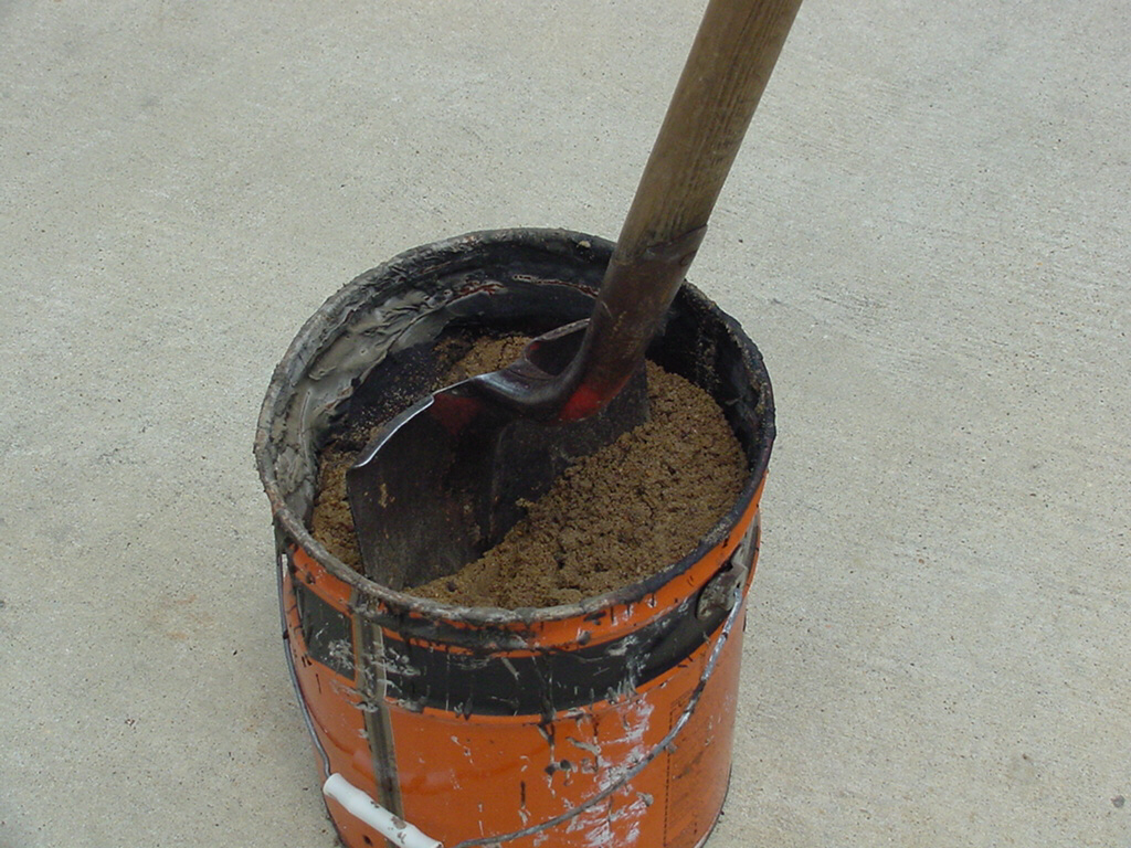 An Easy Way to Care For Your Garden Tools